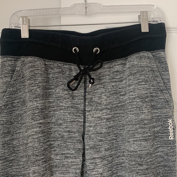 Reebok Capri Joggers - Picture 2 of 4